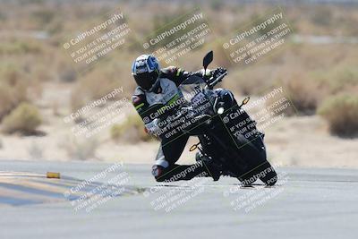 media/Oct-02-2025-Racers Edge (Thu) [[2c91cb6ab3]]/3-B Group/Session 3-Turn 16 (12pm)/